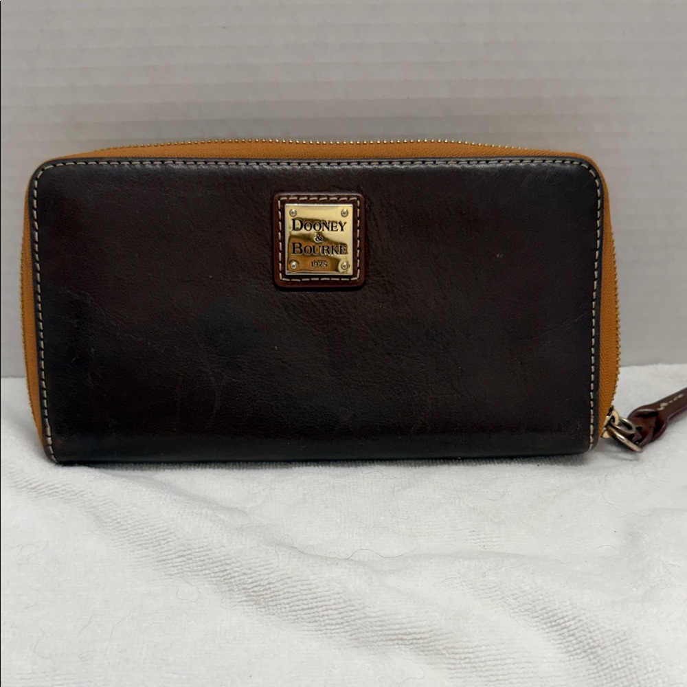 Dooney & Bourke Dark Brown Leather Zip Wallet with Tan Trim
